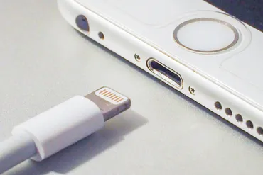 均のケーブル、充電速度はいまひとつ?