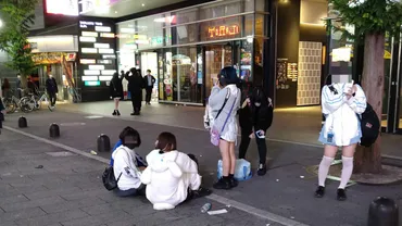 リスカ・案件・ＤＶ・受け子…「親からは自覚のない虐待」「いつかはここを卒業したいけど…」支援者・゛大阪のおかあさん゛が見たトー横キッズ゛しんどい子どもたち゛の現実
